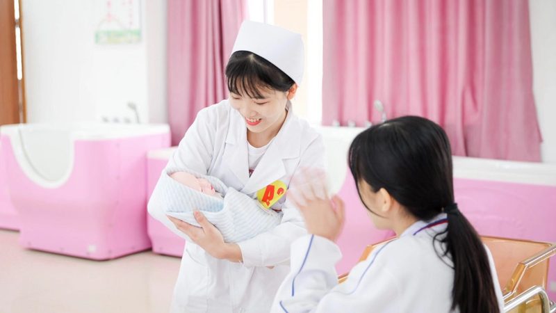 小区门口母婴店怎么引流